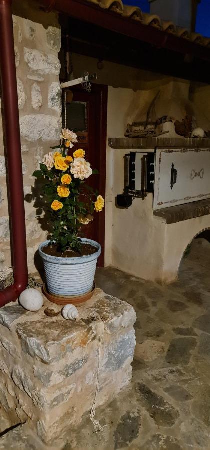 Olive Oil Mill Apartman Kokála Kültér fotó